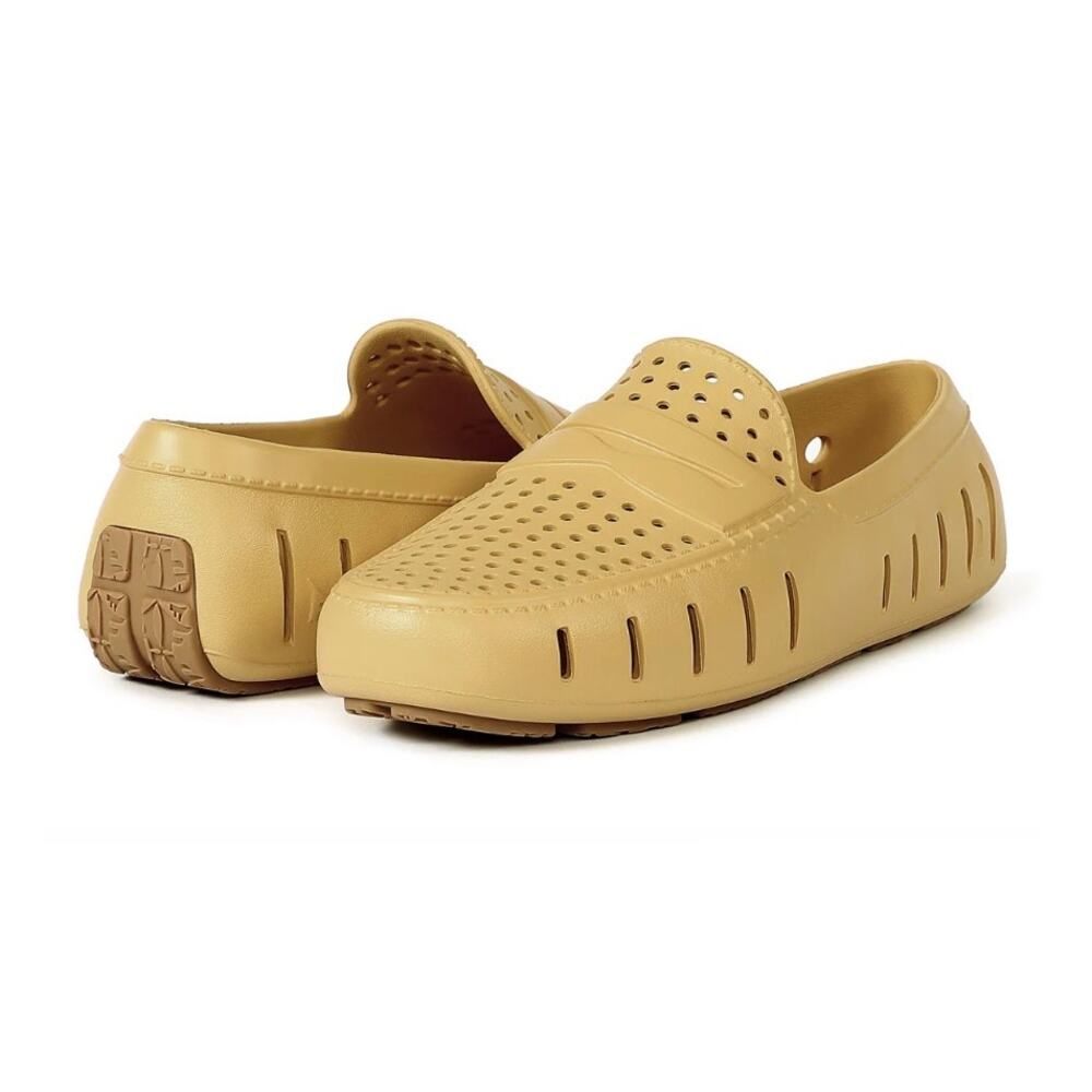 NWT/NIB Mens Floafers Country Club-4 Size 11
